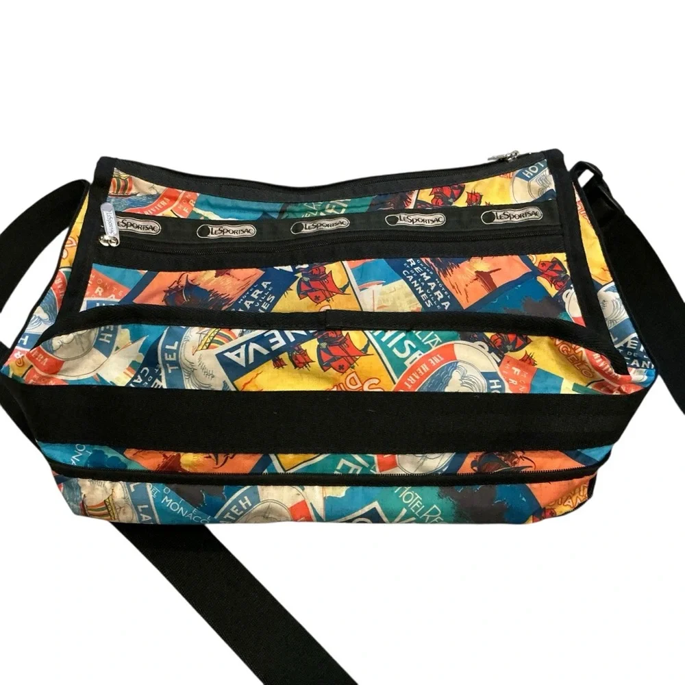 Vintage LeSportsac yacht pattern multicolored shoulder bag